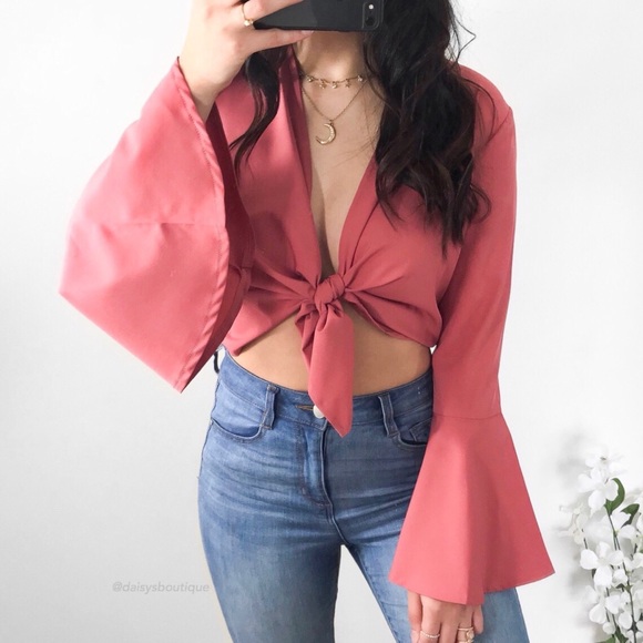 rose pink front tie bell sleeve crop top - Picture 2 of 4